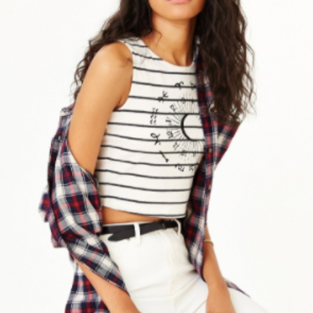 Urban outfitters crop top